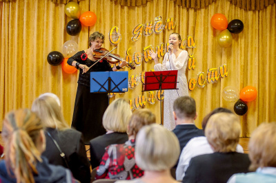 ООО «Солнечногорский стекольный завод» выражает искреннюю благодарность воспитанникам и педагогам школы «Ступени»