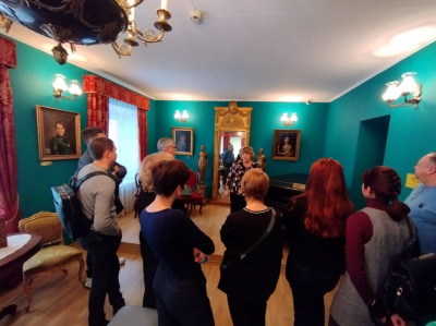 Коллектив ООО «Солстек» посетил Музейно-выставочный центр «Путевой дворец»